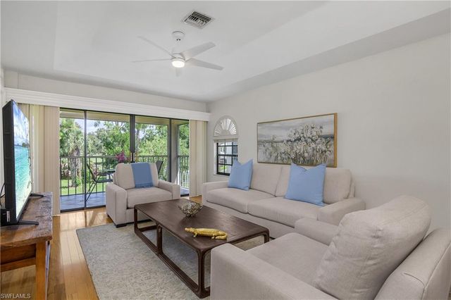701 Augusta BLVD 701-8, Naples, FL 34113