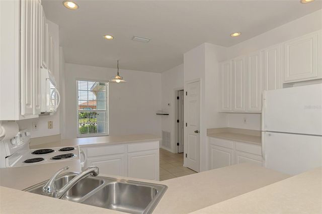 4016 LANDOR COURT, Venice, FL 34293