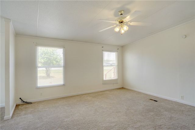 12541 Meadow Green Lane, Justin, TX 76247