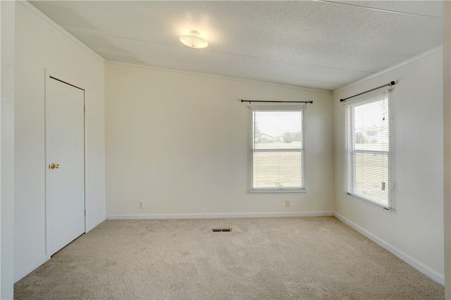 12541 Meadow Green Lane, Justin, TX 76247