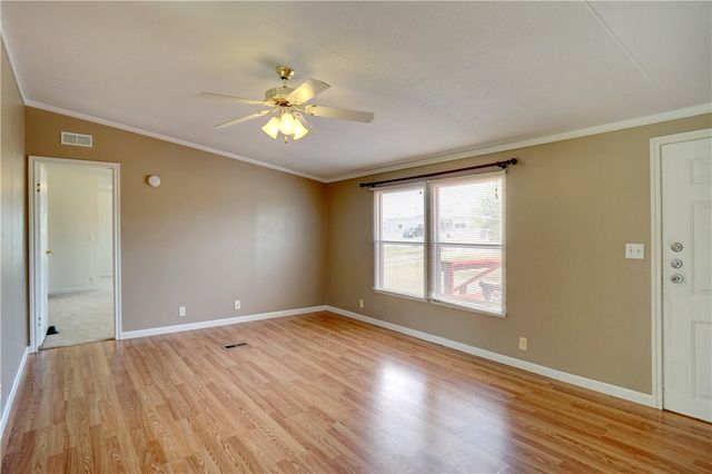 12541 Meadow Green Lane, Justin, TX 76247