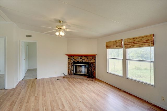 12541 Meadow Green Lane, Justin, TX 76247