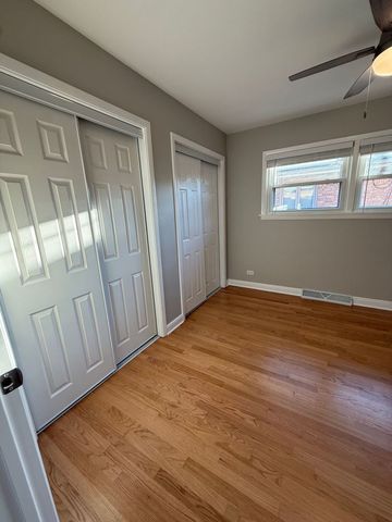 8500 W Carmen Avenue, Chicago, IL 60656