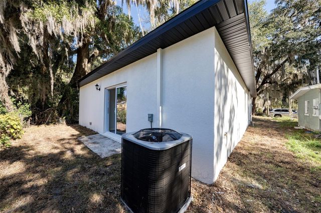 610 REDDICK STREET, Eustis, FL 32726