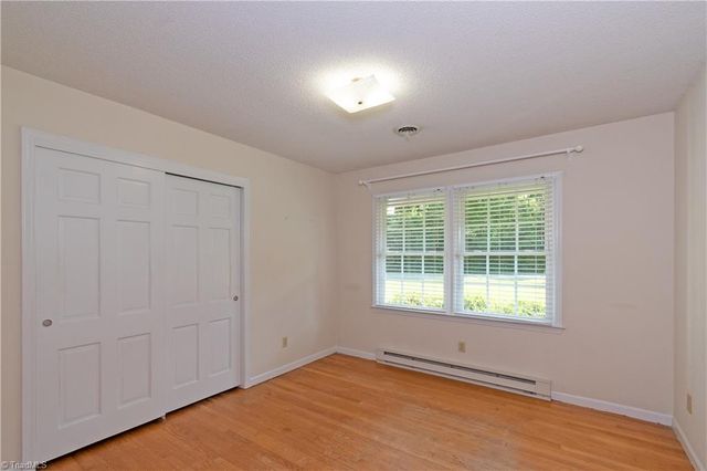 4112 Short Farm Road, Greensboro, NC 27406