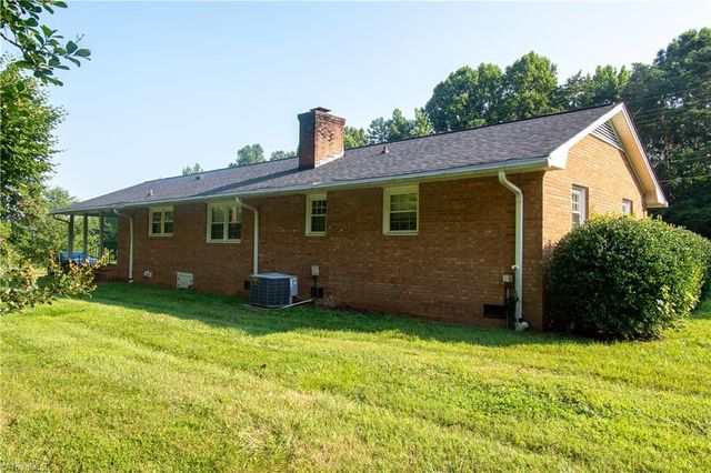 4112 Short Farm Road, Greensboro, NC 27406