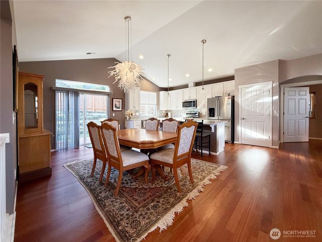 4541 E Broadway Street, Mount Vernon, WA 98274