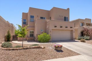 8864 Desert Fox Way NE, Albuquerque, NM 87122