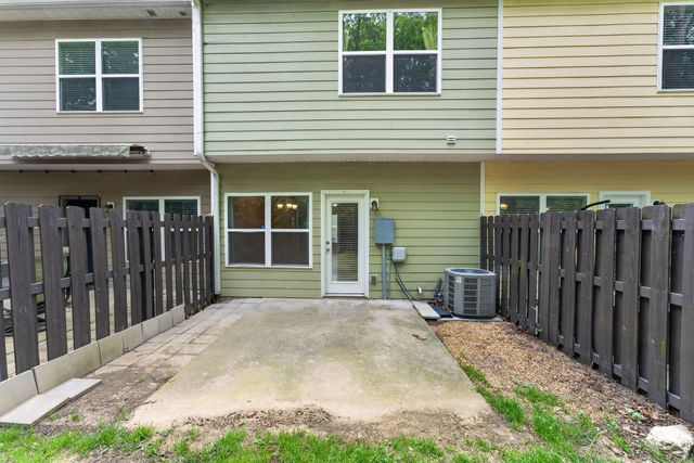 2043 Pinecrest Dr, Nashville, TN 37211