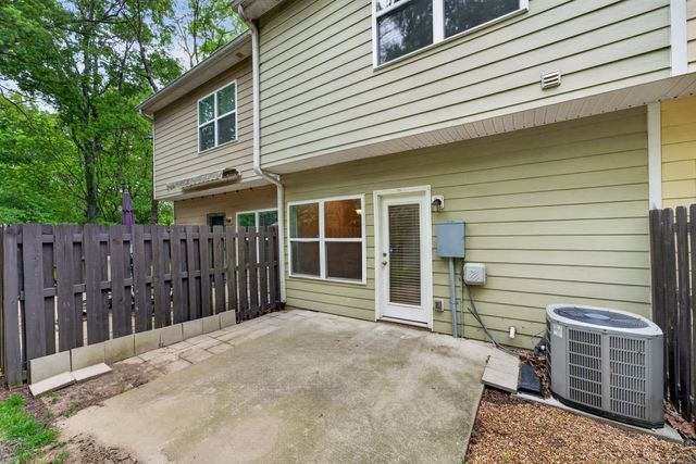 2043 Pinecrest Dr, Nashville, TN 37211