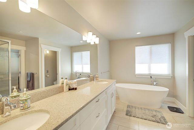 11627 21st Avenue SW, Burien, WA 98146