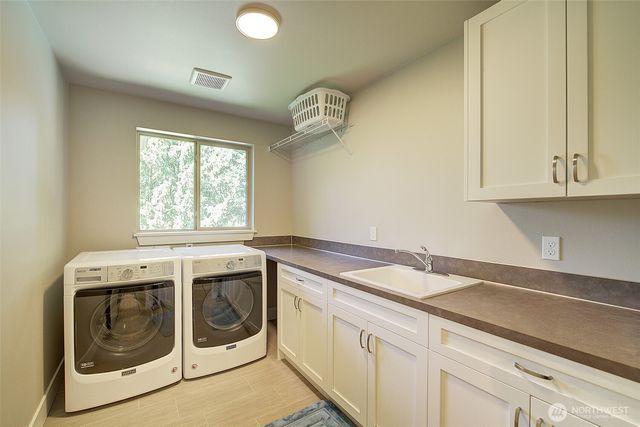 11627 21st Avenue SW, Burien, WA 98146