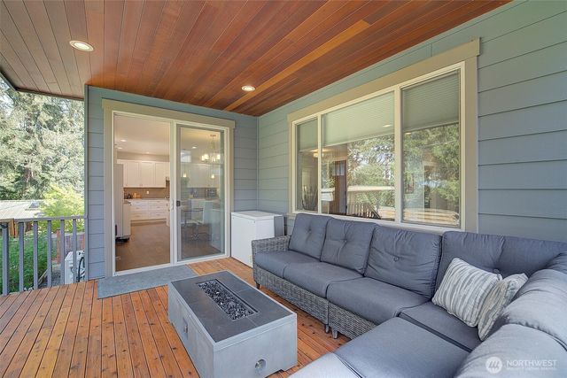 11627 21st Avenue SW, Burien, WA 98146