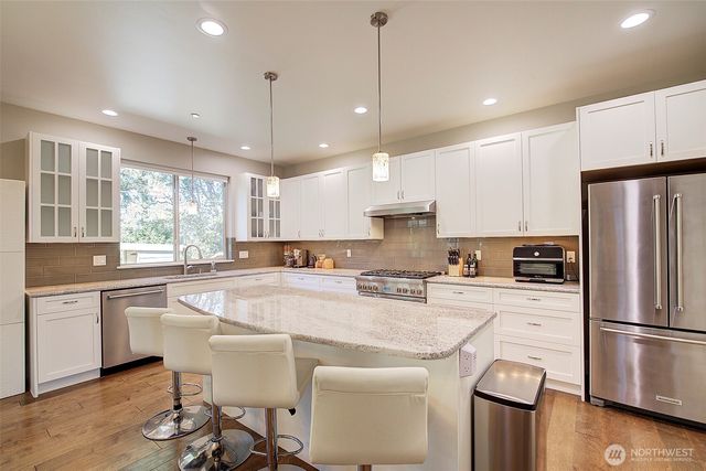 11627 21st Avenue SW, Burien, WA 98146
