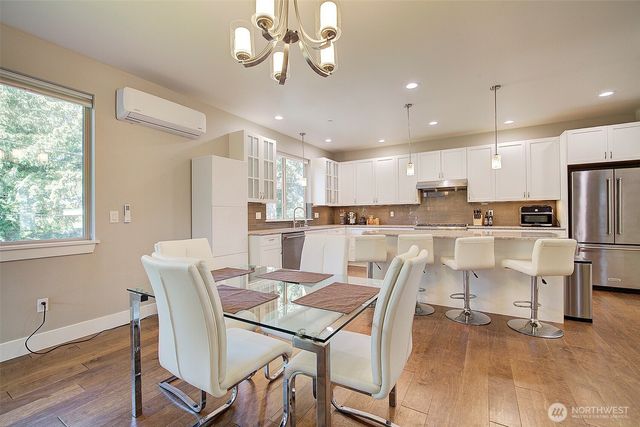 11627 21st Avenue SW, Burien, WA 98146