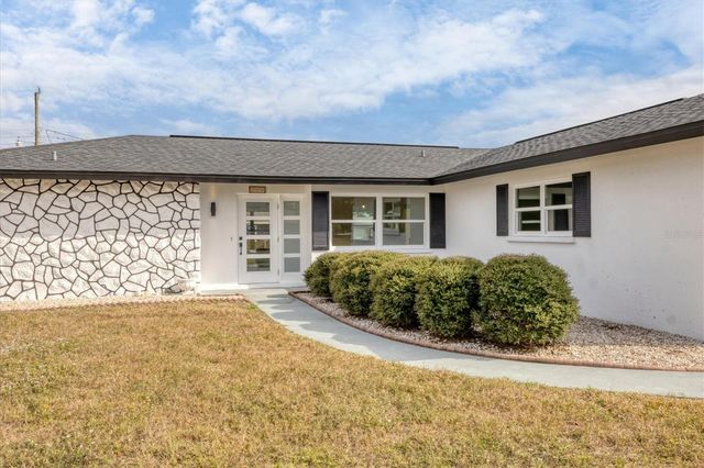 218 ALSACE AVENUE, Venice, FL 34293