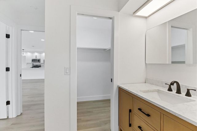 218 ALSACE AVENUE, Venice, FL 34293