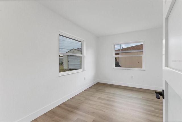 218 ALSACE AVENUE, Venice, FL 34293