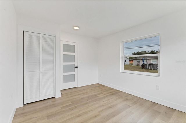 218 ALSACE AVENUE, Venice, FL 34293