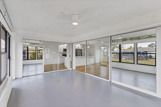 218 ALSACE AVENUE, Venice, FL 34293