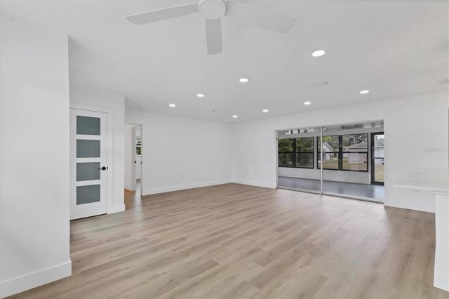 218 ALSACE AVENUE, Venice, FL 34293