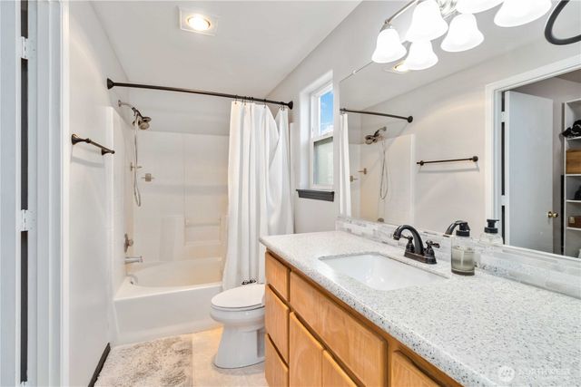 5605 Horizon Court, Longview, WA 98632