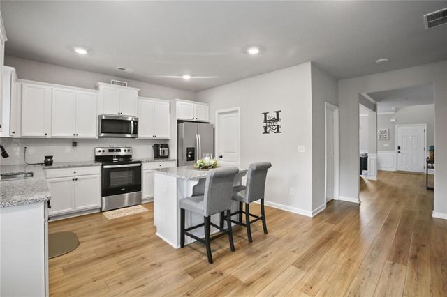 10167 Cormac Street, Jonesboro, GA 30238