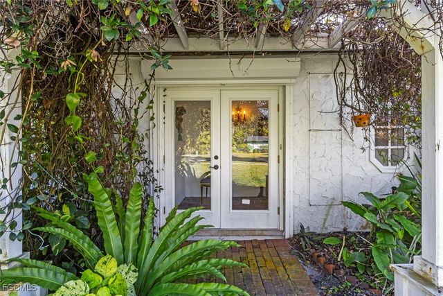 1348 Alcazar AVE, Fort Myers, FL 33901