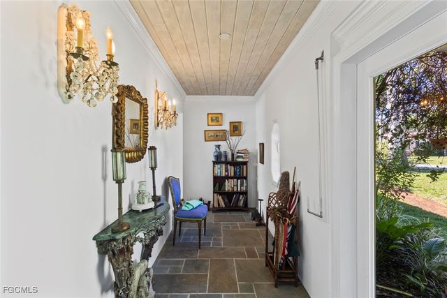 1348 Alcazar AVE, Fort Myers, FL 33901