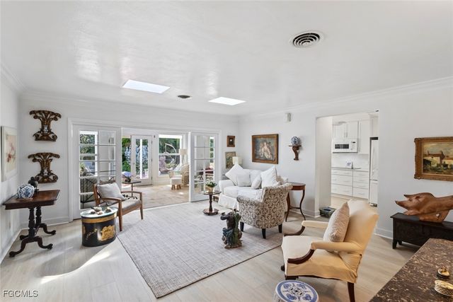 1348 Alcazar AVE, Fort Myers, FL 33901