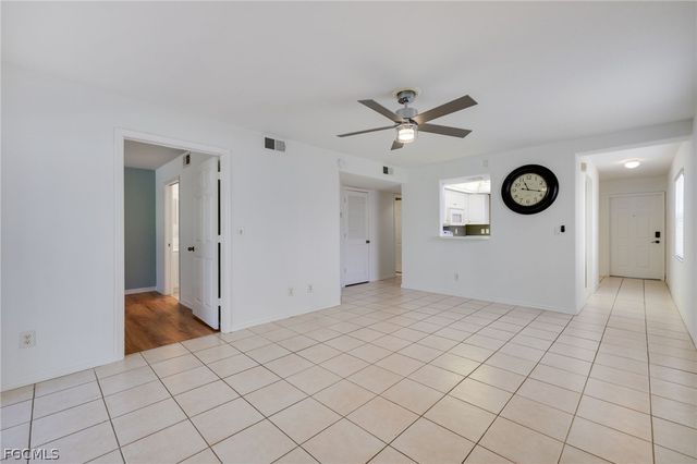26735 Little John CT 25, Bonita Springs, FL 34135