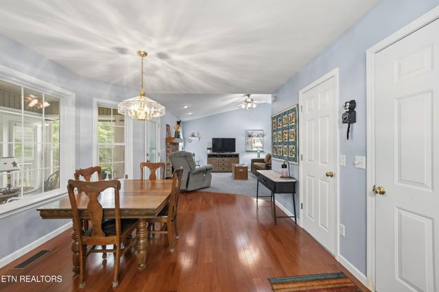 122 Wycliff Lane, Crossville, TN 38558