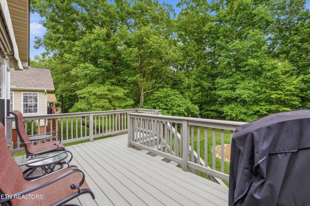122 Wycliff Lane, Crossville, TN 38558