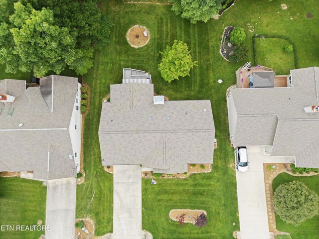 122 Wycliff Lane, Crossville, TN 38558