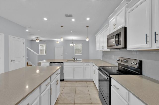 11048 SUSPENSE DRIVE, Winter Garden, FL 34787