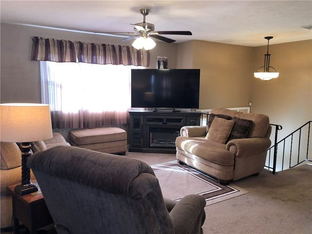 100 MOLLY STREET, South Union Twp, PA 15401