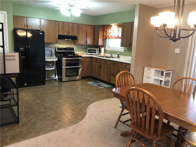 100 MOLLY STREET, South Union Twp, PA 15401