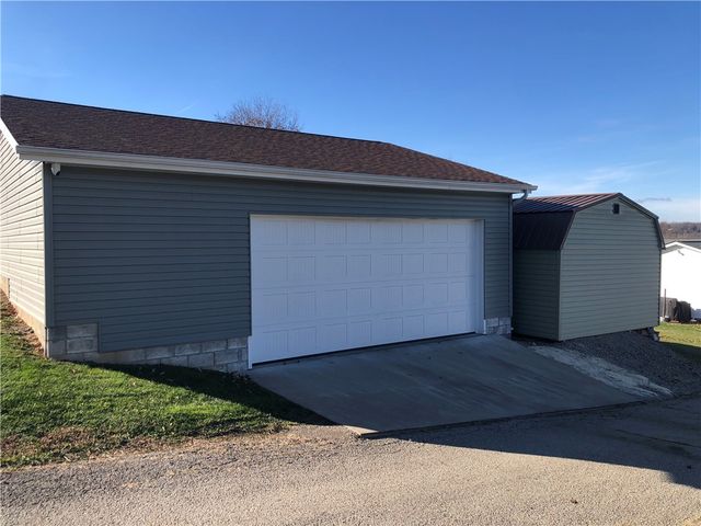 100 MOLLY STREET, South Union Twp, PA 15401