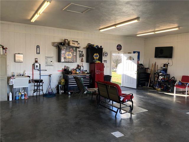 100 MOLLY STREET, South Union Twp, PA 15401