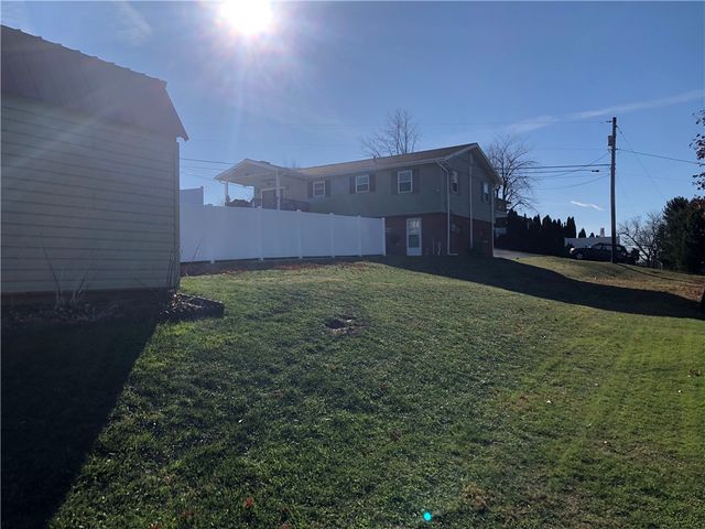 100 MOLLY STREET, South Union Twp, PA 15401