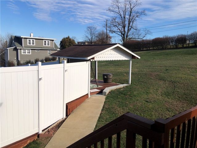 100 MOLLY STREET, South Union Twp, PA 15401