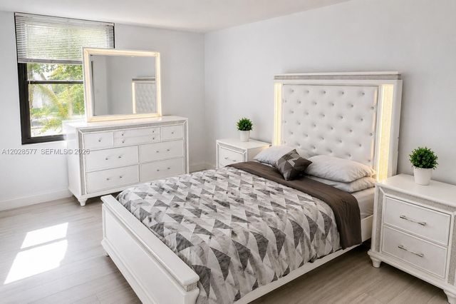 14311 N Kendall Drive 206A, Miami, FL 33186