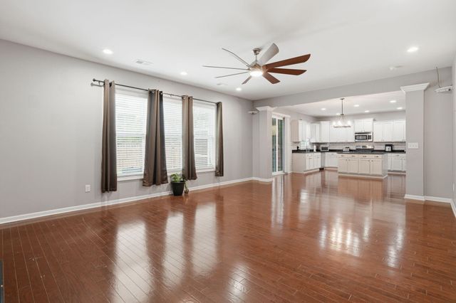 2307 Hummingbird Lane, Summerville, SC 29483