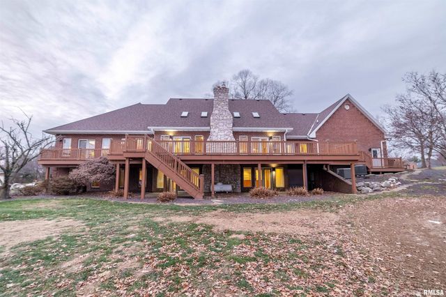 921 Birdie Lane, Quincy, IL 62305