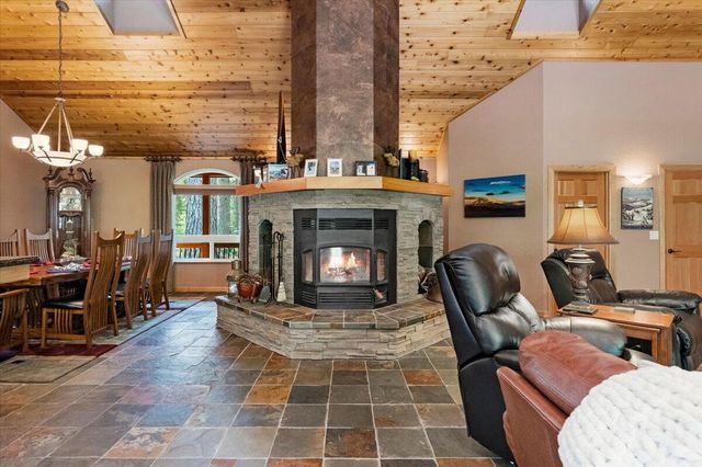 1601 Timber Hills Road, Mount Shasta, CA 96067