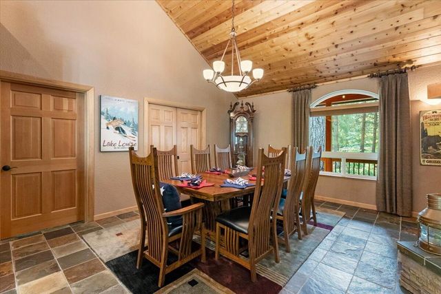 1601 Timber Hills Road, Mount Shasta, CA 96067