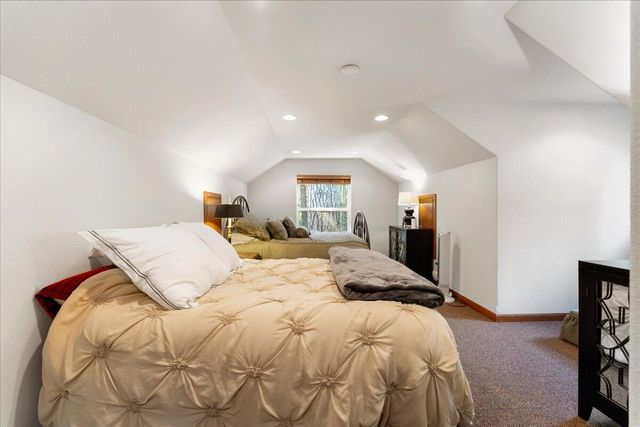 1601 Timber Hills Road, Mount Shasta, CA 96067