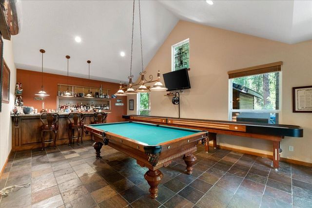 1601 Timber Hills Road, Mount Shasta, CA 96067