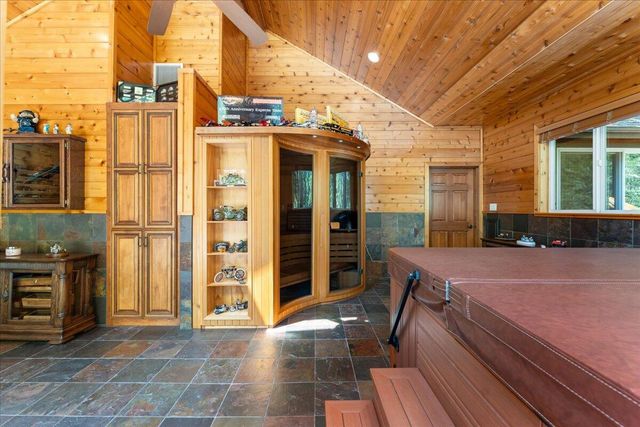 1601 Timber Hills Road, Mount Shasta, CA 96067