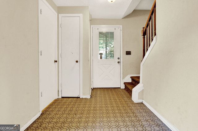 1330 Old Countryside Circle, Stone Mountain, GA 30083